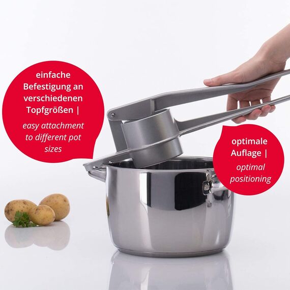 Westmark Spätzle-/Kartoffelpresse, Traditionelle Lochung für Spätzle wie Handgemacht, Aluminiumdruckguss, Länge: 41 cm, Spätzlechef, Silber, 61202260