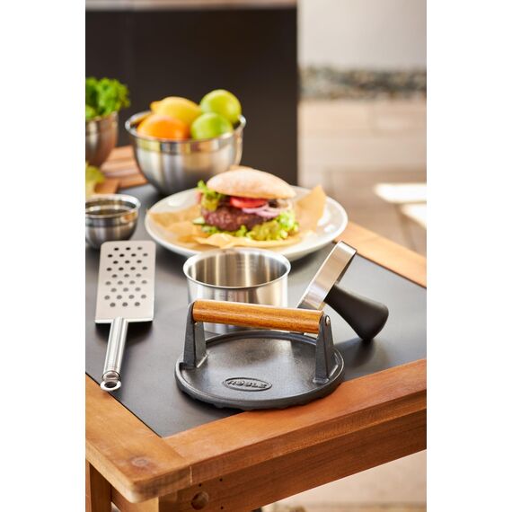 RÖSLE Burgerpresse PRO, Hochwertige Fleischpresse zum einfachen Formen von Burgerpatties, Edelstahl 18/10, 11 cm, Spülmaschinengeeignet, 12 x 12 x 9 cm