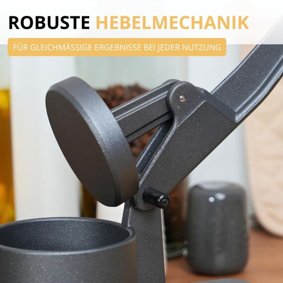 Westmark Kartoffelpresse Black Edition – Spätzlepresse, Spaghettieispresse mit Griffiger Spezialbeschichtung – Für Kartoffel, Spätzle & Pommes – Anthrazit, 41 cm