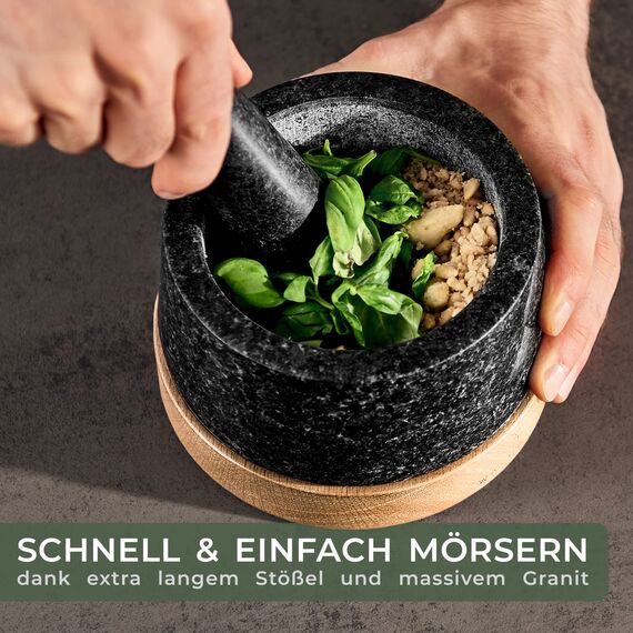 WALDWERK Mörser mit Stößel - Mörser auf edler und stabiler Eichenholzbasis - Mörser mit extra langem Stößel aus natürlichem Granit