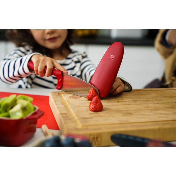 ZWILLING Twinny Kinderkochmesser, 10 cm, mit Fingerschutz, Edelstahl, Abgerundete Klingenform, Kindgerechtes Design, Kunststoffgriff, Rot