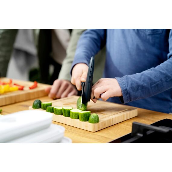 ZWILLING Twinny Kinderkochmesser, 10 cm, mit Fingerschutz, Edelstahl, Abgerundete Klingenform, Kindgerechtes Design, Kunststoffgriff, Blau