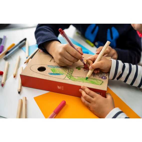 ZWILLING Twinny Kinderkochmesser, 10 cm, mit Fingerschutz, Edelstahl, Abgerundete Klingenform, Kindgerechtes Design, Kunststoffgriff, Rot