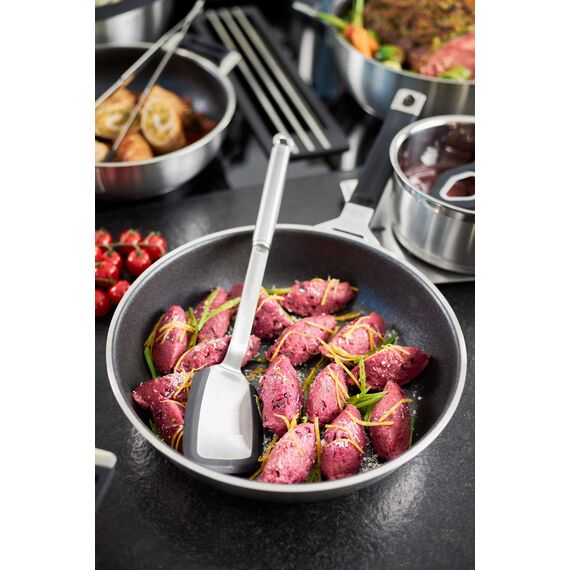 RÖSLE Pfannenwender Silikon, Hochwertige Pfannenschaufel mit Silikonrand und Rundgriff, Edelstahl 18/10, spülmaschinengeeignet, 36 x 7 x 3,5 cm, Schwarz