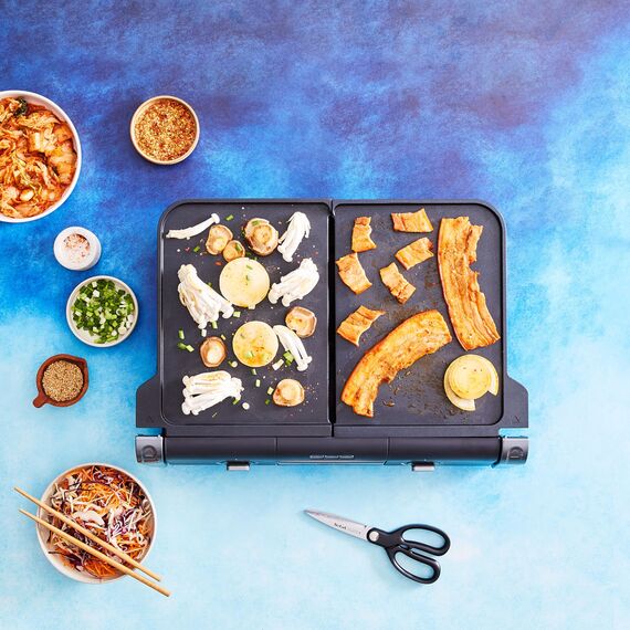 Tefal Ice Force 8-tlg. Messerblock-Set, 6 Messer, 1 Schere, 1 Holz-Messerblock, hochwertiger deutscher Edelstahl, Ice Force Technologie, korrosionsbeständig, schwarz, braun, silber, K232S7