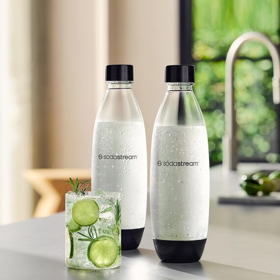 SodaStream 0,8L BPA-freie FUSE Kunststoffflasche schwarz | Spülmaschinengeeignet | Kompatibel mit DUO, E-DUO, Terra, uvm. | 2er-Pack