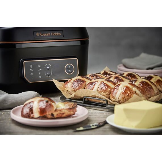 Russell Hobbs Heißluftfritteuse XL 5,5 l [Air Fryer/Grill/Multikocher] Rapid Air (spülmaschinenfest, Ober-&Unterhitze, kein Schütteln mehr, Slow Cooker, Backen, TK Pizza Ø 30cm) SatisFry 26520-56