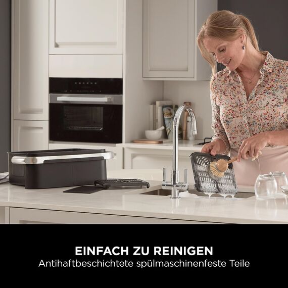 Ninja Foodi FlexDrawer Dual Zone Heißluftfritteuse, Air fryer mit 10,4-Fach und herausnehmbarem Trenner, Antihaftbeschichtung, spülmaschinenfester Korb, 7-in-1, Schwarz AF500EU