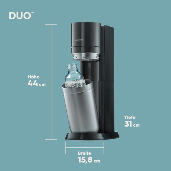 SodaStream Wassersprudler DUO mit Quick-Connect CO2-Zylinder | inkl. 2x 1L Glasflasche + 2x 1L FUSE Kunststoffflasche + 0,9L Fizz&go COOL Metallflasche in Storm + Sirup 7UP Zero Zucker (440ml)