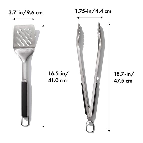 OXO Good Grips Set aus Wender und Zange zum Grillen – spülmaschinenfestes Grillzangen-Set mit Fleischwender aus Edelstahl – 41 cm und 47,5 cm
