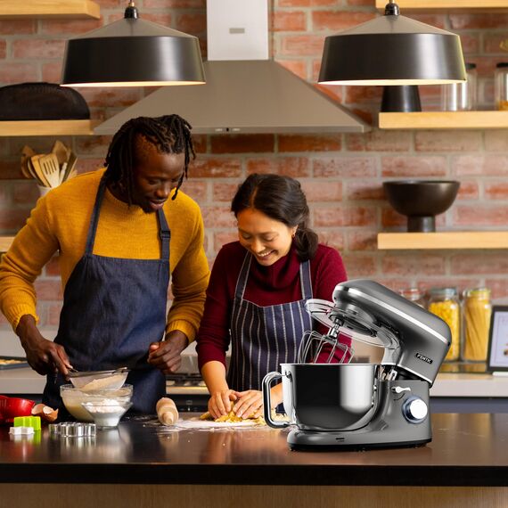 Fentic Küchenmaschine - 2000W - Edelstahl Rührschüssel (6,2 L) - Knetmaschine mit Rührhaken, Knethaken, Schlagbesen und Spritzschutz - Inkl. zusätzlichem Zubehör - Anthrazit