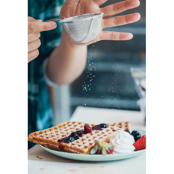 GASTROBACK 42424 Waffeleisen Advanced Control, 5 Verschiedene Programme, 7 Bräunungsstufen, Steuerung über LCD–Display, 1.600 Watt, Edelstahl, silber