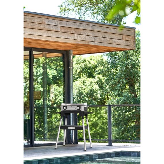 WMF Lono Grill Standfuß, 92,7 x 75,0 x 43,8 cm, stabil und sicher, klappbare Seitenablagen, kompatibel mit dem Lono Master Grill und dem Lono Tischgrill flach und gerippt, Cromargan, schwarz/silber