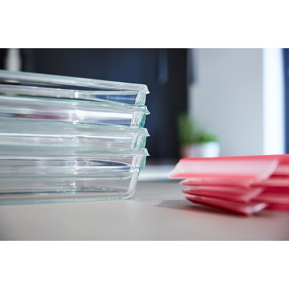 EMSA Clip & Close Glas Frischhaltedose, rechteckig, 1,1 L, 100 Prozent dicht, rutschfestes Stapeln, Glasbehälter spülmaschinen-, gefrier-, backofen-, mikrowellenfest, Rot, Transparent, N10409