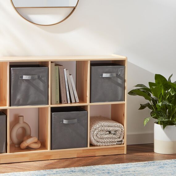 Amazon Basics Zusammenklappbarer Aufbewahrungswürfel/Organizer aus Stoff mit Griffen, 6 Stück, Einfarbig Grau, 26,6 x 26,6 x 27,9 cm