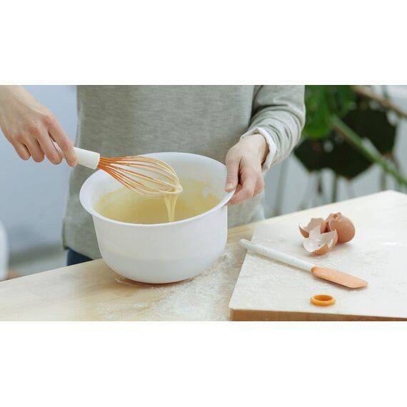 Fiskars Schneebesen mit Silikonbeschichteten Drähten, Länge: 29,7 cm, Kunststoff/Silikon, Orange/Weiß, Functional Form, 1023613