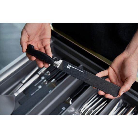ZWILLING Stulpe für Messer, Größe: 13 x 0,5 x 2 cm, Für Messer mit Klingenlänge bis 13 cm, Kunststoff, Schwarz
