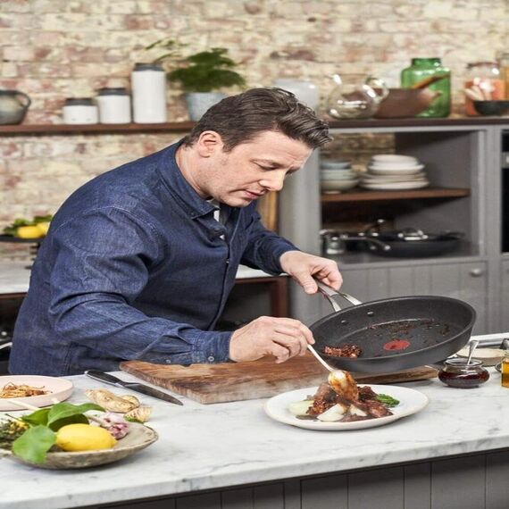 Tefal H9122344 Stielkasserolle, 18 cm, Jamie Oliver, harteloxiert, Aluminium, Silber