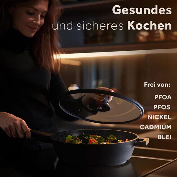 ZWIEGER Große Pfanne mit Deckel 28cm – Schmorpfanne 28 cm hoher Rand, Aluguss, vollflächiger Edelstahlboden, für alle Herdarten (inklusive Induktion) geeignet – Antihaft, PFOA- & PFOS-frei