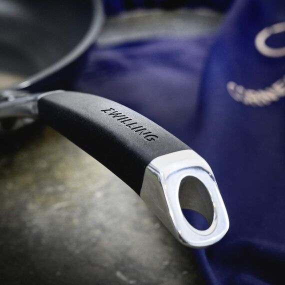 ZWILLING CORNELIA POLETTO Bratpfannen, Set 3-teilig (20 cm + 24 cm + 28 cm), mit 4-lagiger Antihaftbeschichtung mit Diamantpartikeln, 18/10 Edelstahl, für alle Herdarten inkl. Induktion