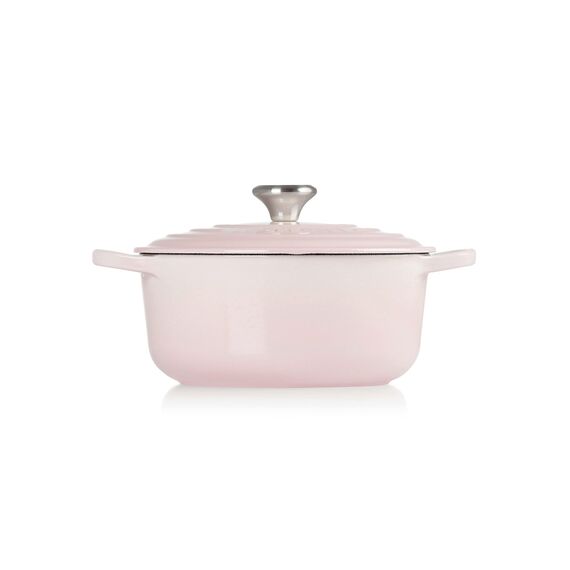 Le Creuset Signature Gusseisen-Bräter mit Deckel, Ø 20 cm, Rund, Für alle Herdarten und Induktion geeignet, Volumen: 2,4 l, 3,092 kg, Shell Pink, 21177207774430, 21177207774430