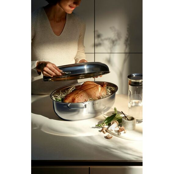 WMF Bräter mit Deckel backofengeeignet, 8,5l, Bräter Induktion, Cromargan Edelstahl, Induktionsdeckel, Schmortopf, 41 x 28,5 x 18 cm