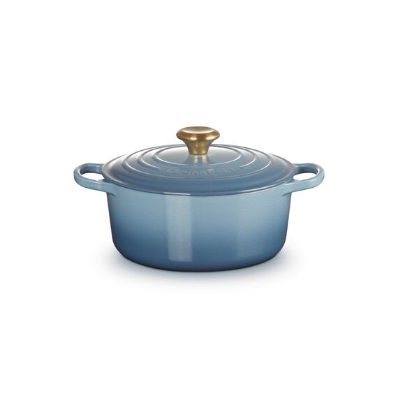 Le Creuset Signature Gusseisen-Bräter mit Deckel, Ø 24 cm, Rund, Für alle Herdarten und Induktion geeignet, Volumen: 4,2 l, 4,305 kg, Chambray, 21177244344441
