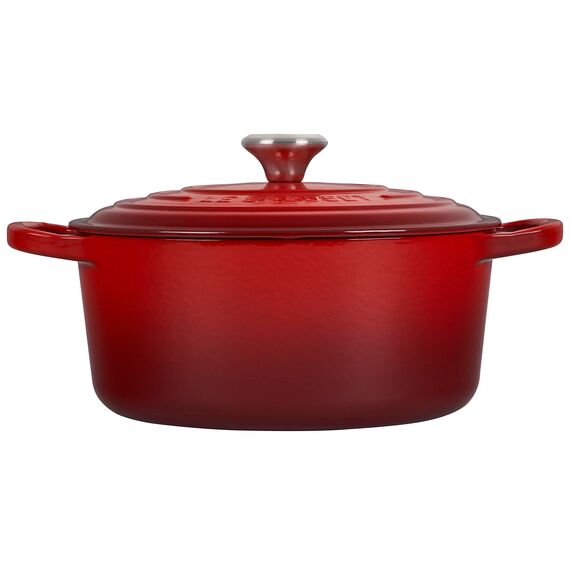 Le Creuset Signature Gusseisen-Bräter mit Deckel, Ø 22 cm, Rund, Für alle Herdarten und Induktion geeignet, Volumen: 3,3 l, 3,932 kg, Kirschrot, 21177220602430