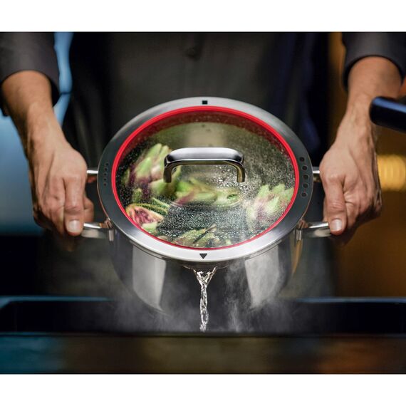 WMF Function 4 Topfset Induktion 5-teilig, Glasdeckel mit 4 Abgießfunktionen, Cromargan Edelstahl poliert, Induktions Töpfe Set, Innenskalierung