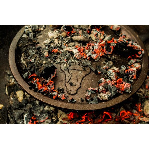 BBQ-Toro Potjie | Gusseisen Hexenkessel Potjie #2, ca. 6 Liter | Guss Kochtopf mit Füße | Südafrikanischer Dutch Oven | Kochtopf für offenes Feuer, Gusseisen Schmortopf mit Deckel | Fleischtopf