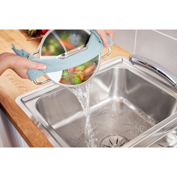 RÖSLE EXPERTISO Kochtopf, Hochwertiger Universaltopf aus Edelstahl 18/10, 16 cm, Glasdeckel, Innenskalierung, induktionsgeeignet, spülmaschinengeeignet, Silberfarben