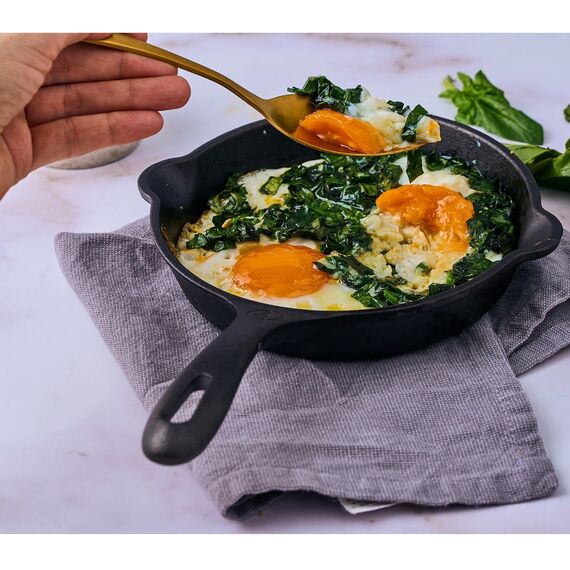 VICTORIA Bratpfanne Emaillierte Gusseisenpfanne Induction 16,5cm Bratpfanne Geeignet für Feuer, Grill, Backofen, Ceranfeld, Gas, Cast Iron Skillet, Toxic Free Kochgeschirr ohne PTFE oder PFOA