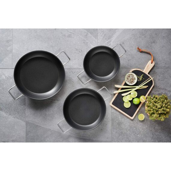 Schulte-Ufer Industar for Professionals Schmorpfanne mit Griffen aus Edelstahl in der Farbe Silber-Schwarz, Durchmesser: 28cm, 163048-28