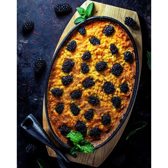 BBQ-Toro Gusseisen Servierpfännchen mit Holzunterlage (4 Stück) | 27 x 18 x 3 cm - oval | bereits eingebrannt - preseasoned | Grillpfännchen mit abnehmbarem Griff | Gusseisenpfanne, Paella Pfanne