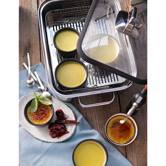 WMF Vitalis Compact Dampfgarer, Bräter Induktion, 35x21,5x10 cm, Auflaufform 3,5l, Glasdeckel Silikonrand, Thermometer, Garblech, Cromargan Edelstahl unbeschichtet