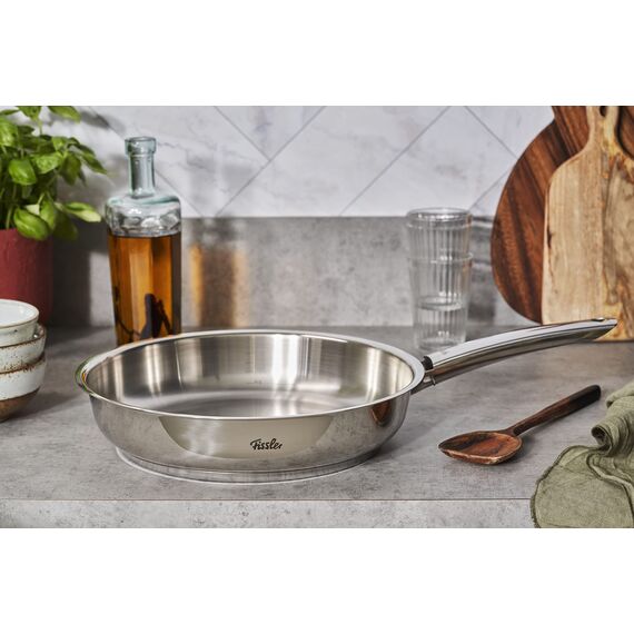 Fissler Steelux Pro/Edelstahl-Pfanne (Ø 28 cm) Bratpfanne-unbeschichtet, scharfes anbraten, Made in Germany - Induktion