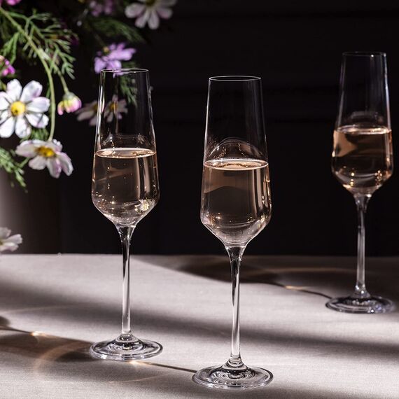 Krosno Sektgläser Champagnerflöten | Set von 12 | 180 ML | Avant-Garde Kollektion | Bleifreies Kristallglas | Proseccogläser | Für Zuhause, Restaurants & Partys | Spülmaschinenfest