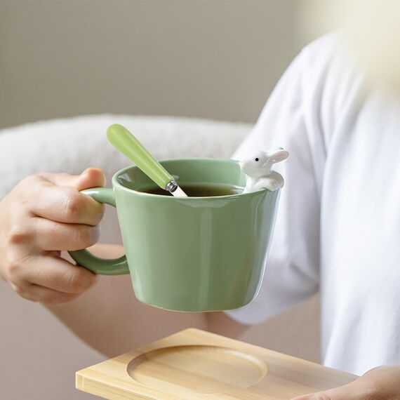 BigNoseDeer Tasse mit 3D-Hasen im Inneren, Kawaii-Kaffeetasse mit Löffel, niedliche Geschenke, 350 ml, Grün