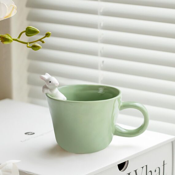 BigNoseDeer Tasse mit 3D-Hasen im Inneren, Kawaii-Kaffeetasse mit Löffel, niedliche Geschenke, 350 ml, Grün