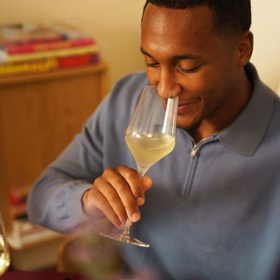 Stölzle Lausitz Weißweingläser Quatrophil 2er-Set 405 ml – Hochwertige Weingläser ideal für Weißwein & Aperitif – Eleganter Weißweinkelch aus Kristallglas – spülmaschinenfest & Made in Germany