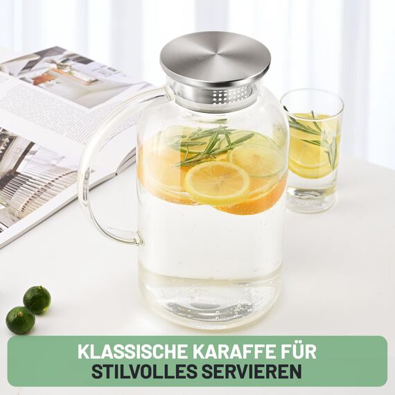 SUSTEAS 2.5 Liter 75oz Glaskaraffe mit Deckel, Leicht zu Reinigende Hitzebeständige Wasserkaraffe mit Griff für Heiße/Kalte Getränke - Wasser, Cold Brew, Eistee & Saft, Mit Bürste