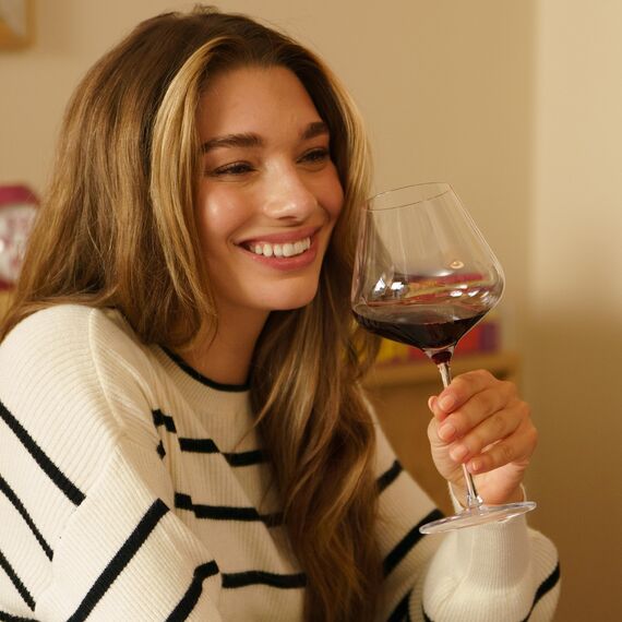 Stölzle Lausitz Burgundergläser Quatrophil 2er-Set 710ml – Elegante Rotweingläser ideal für Burgunder – Burgunderkelch aus Kristallglas für optimale Aromaentfaltung – Spülmaschinen- & Stoßfest