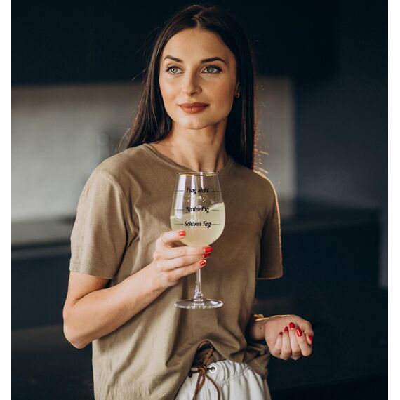 CROWNLY CRYSTAL® Lustiges Weinglas mit Spruch Frag Nicht, Harter Tag, Schöner Tag! Personalisierte Geschenke Frauen Geburtstagsgeschenk Ideen
