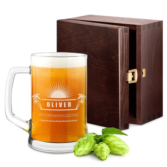 Maverton Bierkrug mit Gravur - personalisiert - 500 ml - Geburtstagsgeschenk für Herren - Geschenkidee für Bierfreunde - Weihnachtsgeschenke - Relax