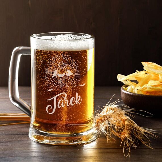 Maverton Bierkrug mit Gravur - Personalisierte Geschenke Männer - 500 ml - Geburtstagsgeschenk für Herren Bierglas Papa - Geschenkidee für Bierfreunde - Weihnachtsgeschenke - Vorname