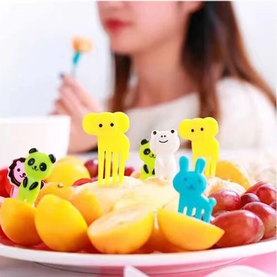 55 STK Obstgabeln Kinder Bento Box Zubehör Spieße Tiere Food Picks Plastik Gabeln Mini Dessertgabeln für Kuchen Desserts Obst (Zufällig) (55STK)