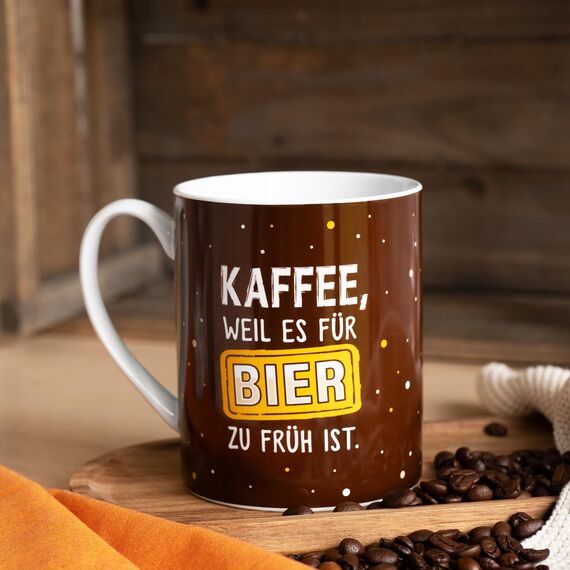 GRUSS & CO XL-Tasse mit Motiv "Zu früh" | Großer Becher aus Porzellan, XL Jumbotasse, 60 cl, mit lustigem Spruch | Geschenk, Männergeschenk | 74135