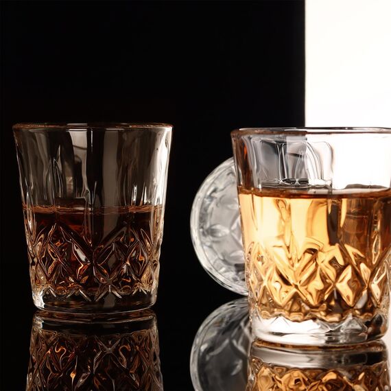 Gucass 32 Stück Schnapsgläser, 5cl Spülmaschinenfest| Bleifreies Glas| Shotgläser mit schwerem boden