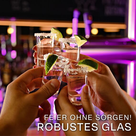 Praknu 24 Schnapsgläser aus Glas 4cl - Spülmaschinenfest - Standfest dank dickem Boden - Shotgläser für jede Party