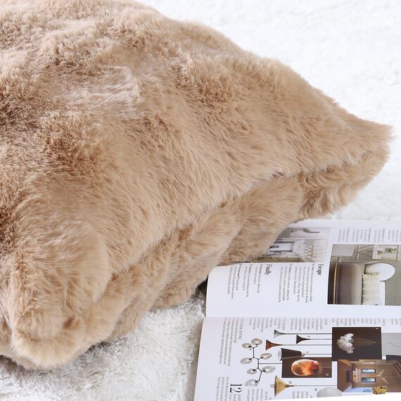 Madizz 2er Set Sanft Plüsch Kurze Wolle Samt Dekorativ Zierkissenbezüge Luxus Stil Kissenbezug für Sofa für Schlafzimmer Kamel 40x40 cm